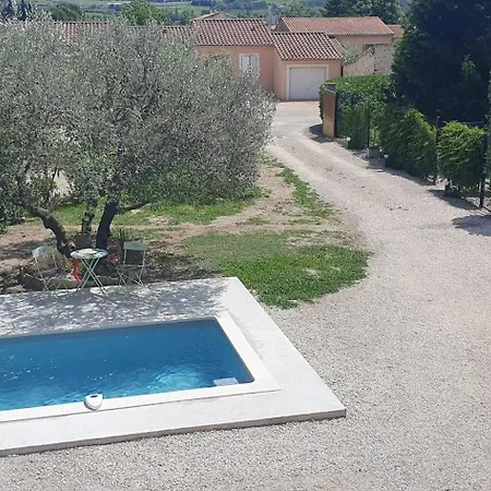A Maurice Sur Eygues 70 M² Avec Terrasse Apartment *